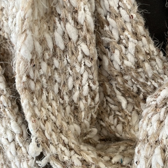 Infinity scarf - Picture 2 of 2